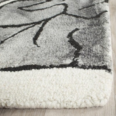 Ivory and Light Grey Hand-Tufted Wool Area Rug 8' x 10'