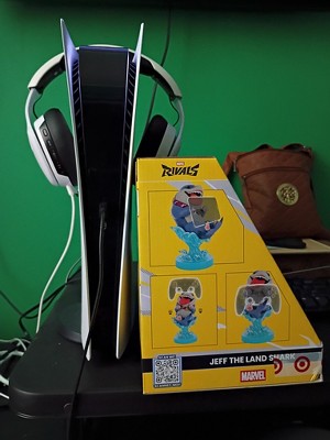 Marvel Rivals Jeff the Land Shark Cable Guys Phone and Controller
