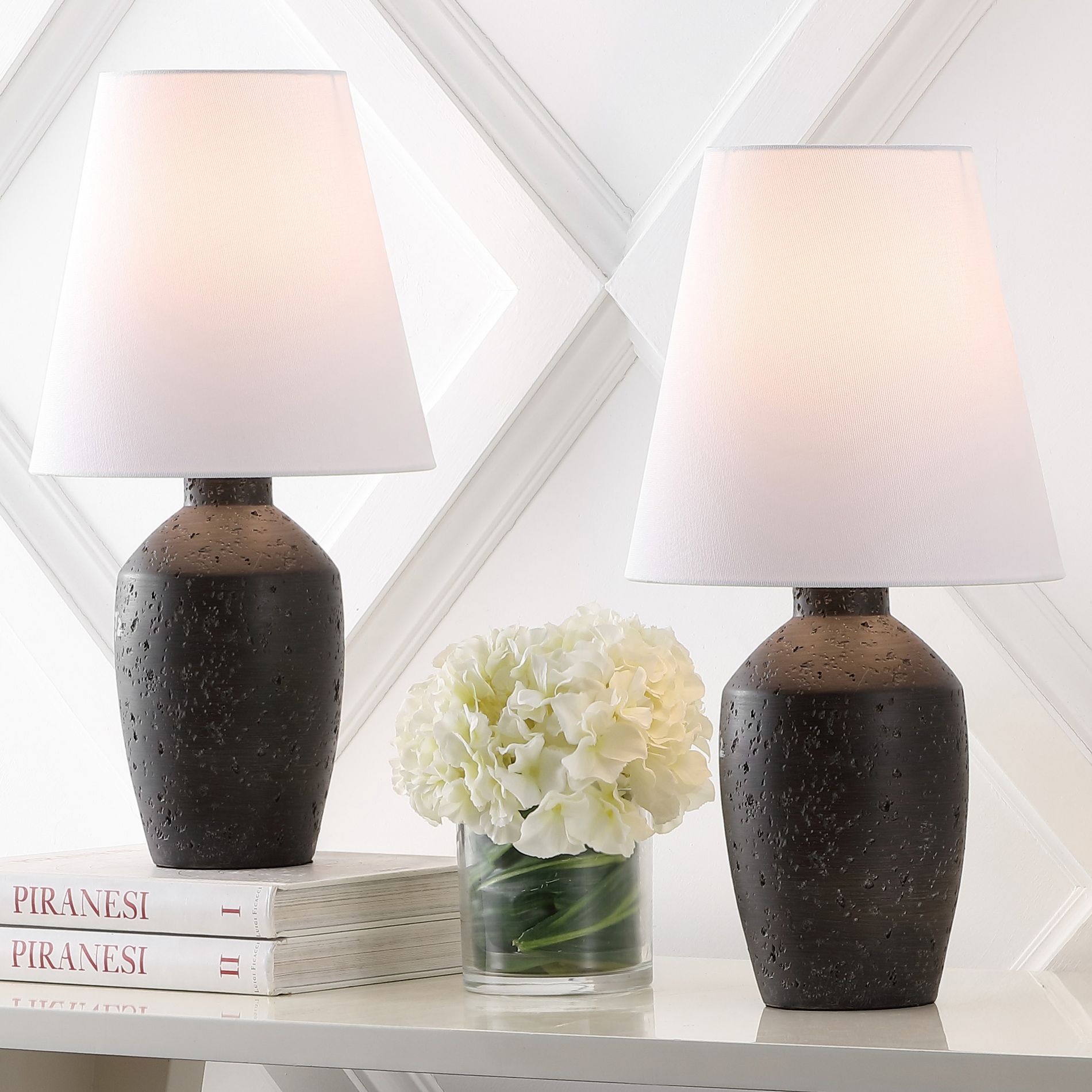 JONATHAN Y Xander 19.5" Minimalist Scandinavian Concrete Effect Resin/Iron Ginger Jar LED Table Lamp, Matte Black (Set of 2)