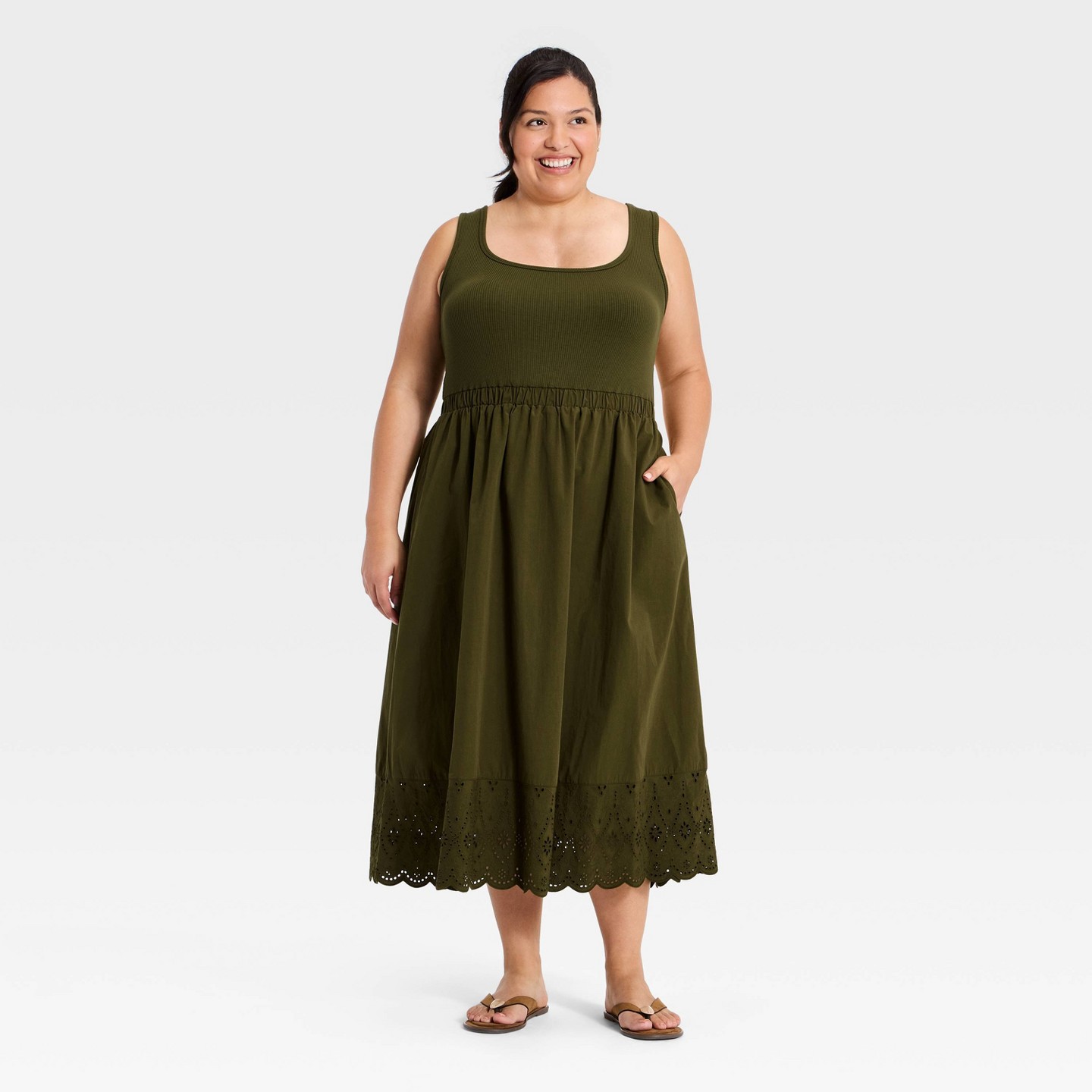 Женские платья Ava & Viv Plus Sleeveless Ribbed Square Neck Midi Summer Dress - Ava & Viv™ Olive 1X — фото 3