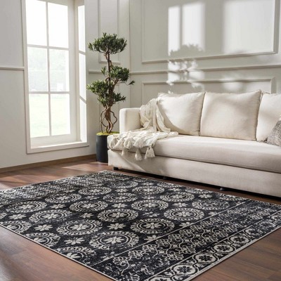 Hauteloom Kahraman Black&White Floral Washable Area Rug