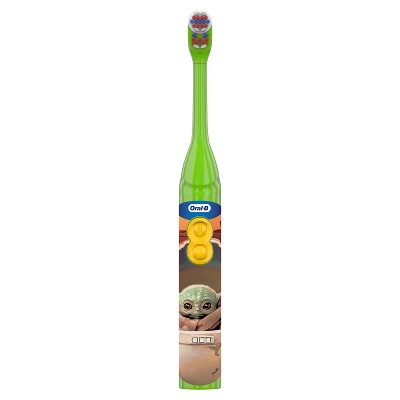 Oral-B Kid&#39;s Battery Toothbrush featuring Star Wars The Mandalorian, Soft Bristles, for Kids 3+