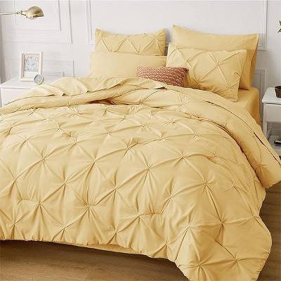 Hub Styler King Pintuck Bedding Set