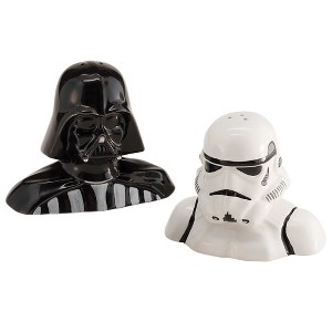 Star Wars Darth Vader and Stromtrooper Salt & Pepper Shakers - 1 of 1