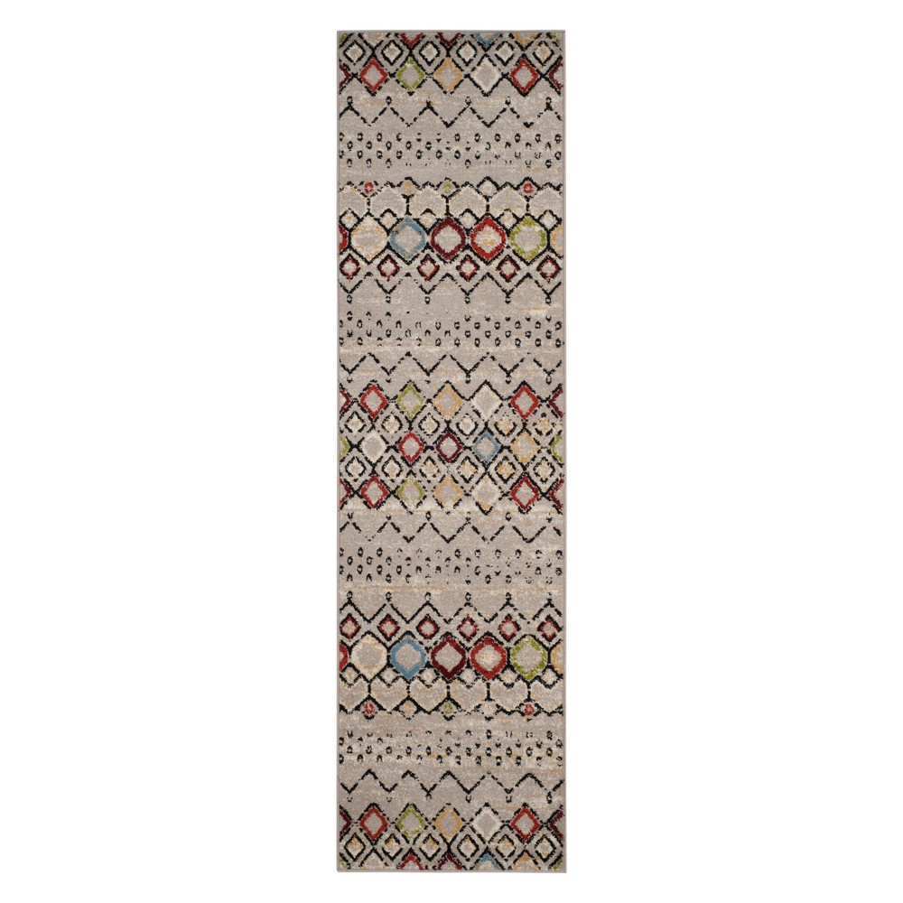 2'3inx10' Geometric Runner Light Gray - Safavieh