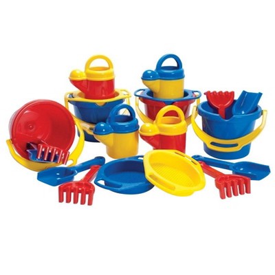 sand and water toys