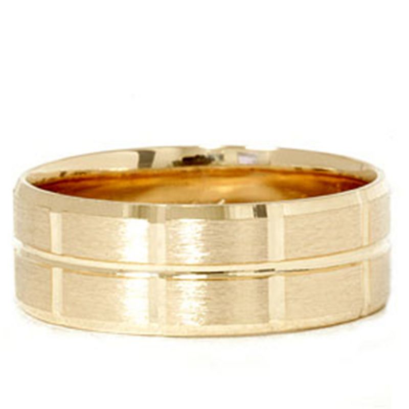 Pompeii3 14K Yellow Gold Mens 8mm Swiss Cut Wedding Ring, 3 of 5