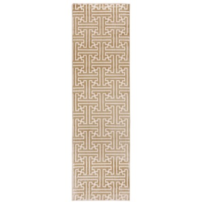 Oriental Weavers Bowen 1333Y Gold/ Ivory Indoor Area Rug - 2'3" x 7'6"