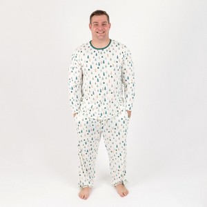Leveret Mens Two Piece Bamboo Christmas Pajamas - 1 of 4