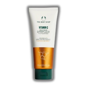 The Body Shop - Daily Glow Cleansing Face Polish Vitamin C | Removes daily grime and gently exfoliates for more radiant-looking skin. - (3.3 oz) - 1 of 2