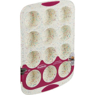 Trudeau 12 Cavity Silicone Muffin Pan - Confetti - Shop Pans & Dishes at  H-E-B