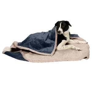 FurHaven Snuggly & Warm Soft-Edge Warming Waterproof Blanket - 1 of 3