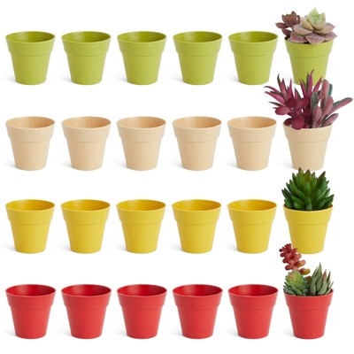 plastic garden pots and planters