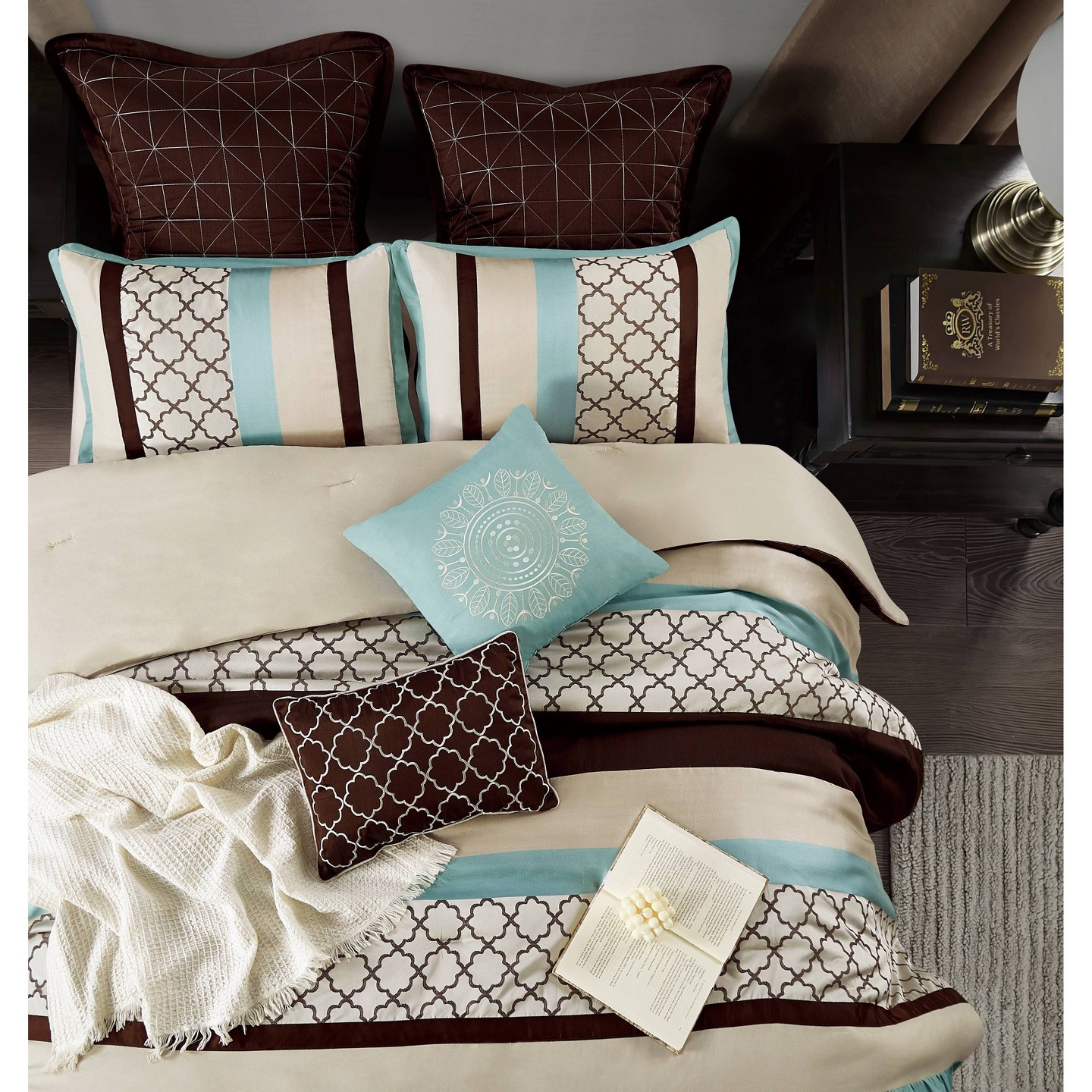 Постельное бельё Nanshing 8pc Queen Avalon Comforter Bedding Set Aqua Blue, цвет: Синий — фото 4