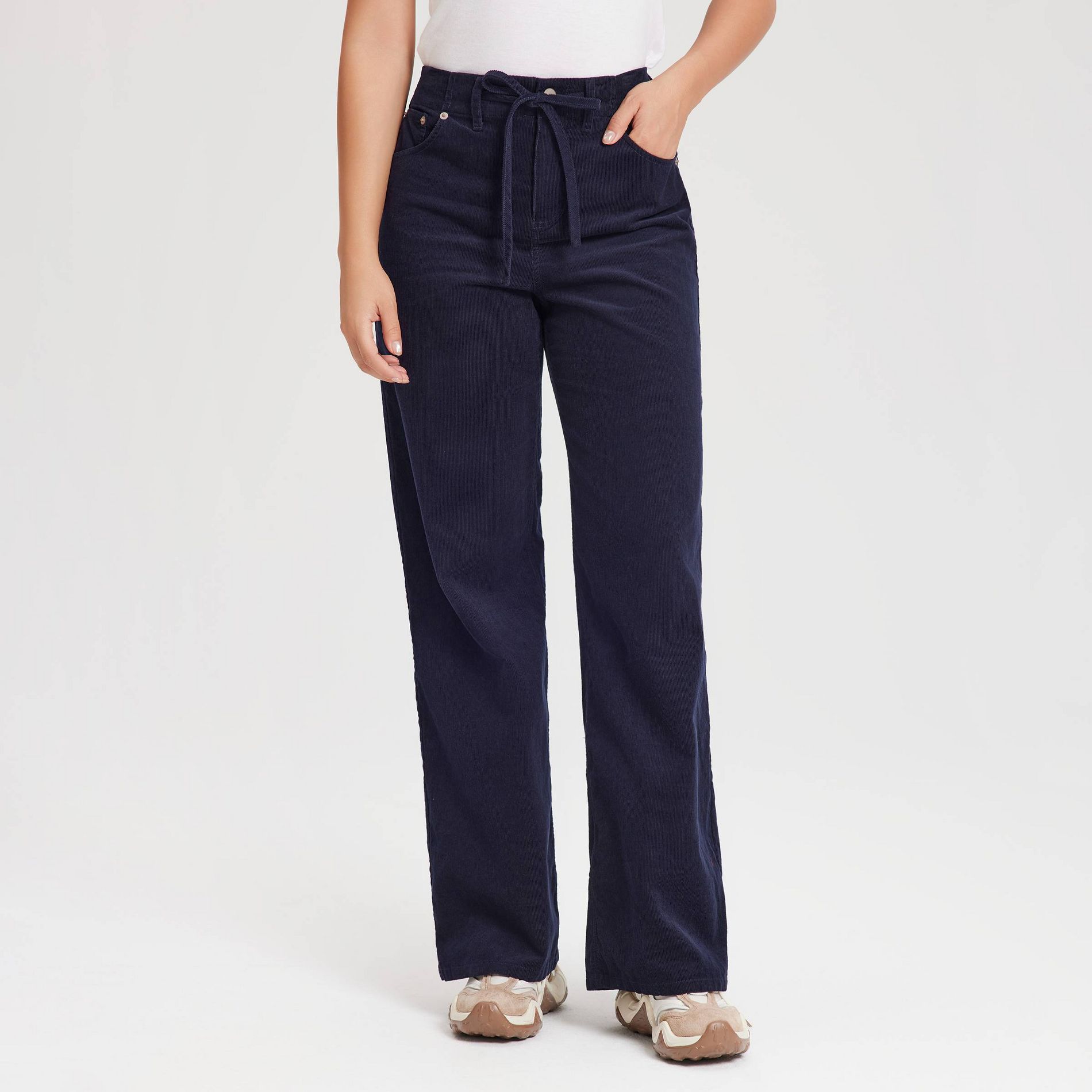 Women's Mid-Rise Straight Leg Corduroy Pull-On Pants - Universal Thread™