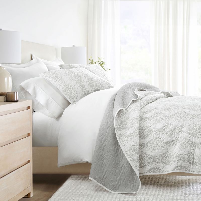 Luxury Lightweight Reversible Quilted Coverlet Set - Becky Cameron (Matching Shams Included), 1 of 20
