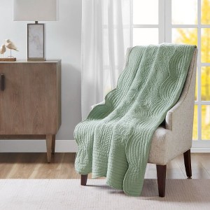 NicBex Scalloped Edge Quilted Throw Blanket – 60"x72" Oversized Throw Blanket for Couch, Microfiber with Cotton Filling, Solid Color Blankets for Bed - 1 of 4