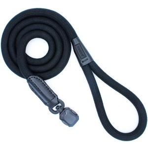 HOOZA Rope Dog Leash - 5/8"x 5', Dog Outdoor Accessory - Magnetic Quick Clip, Heavy Duty - 1 of 4
