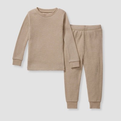 Image of Burt's Bees Baby® Toddler Boys' 2pc Snug Fit Lyocell Thermal Solid Pajama Set - Tan 4T