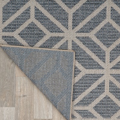 Blue and Beige Geometric 5' x 7' Indoor/Outdoor Area Rug