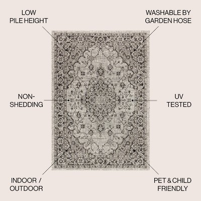 Bohemian Medallion 5' Square Indoor/Outdoor Rug in Gray/Black