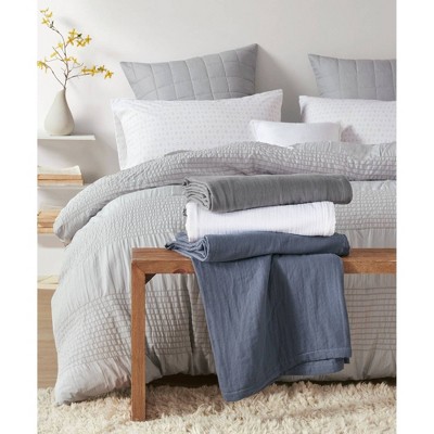 Cozy Farmhouse Full/Queen Cotton Gauze 3-Layer Blanket in White