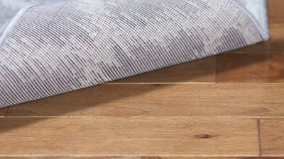 Ivory Silver 30'' Synthetic Easy-Care Hand-Knotted Runner Rug