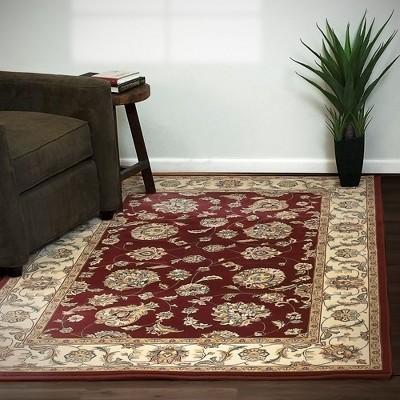 Traditional Red Polypropylene Runner Rug with Medium Pile