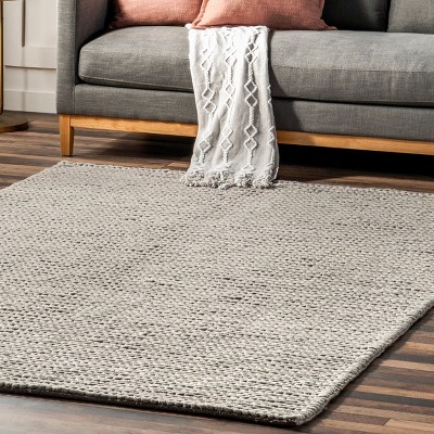 Hand-Tufted Light Grey Wool Blend 8' x 10' Oval Area Rug