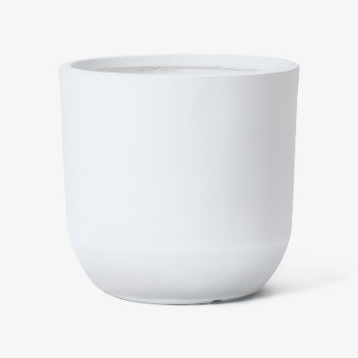 LuxenHome 17.1-Inch Round Smooth Finish White MgO Planter