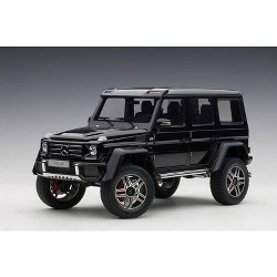 Mercedes Benz G63 Amg 6x6 Matt White 118 Model Car By