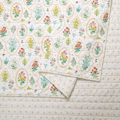 White Floral Reversible Cotton King Quilt Set