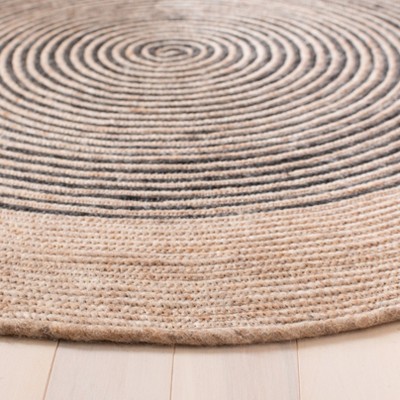 Handmade Beige and Black Geometric Wool Round Rug, 7'