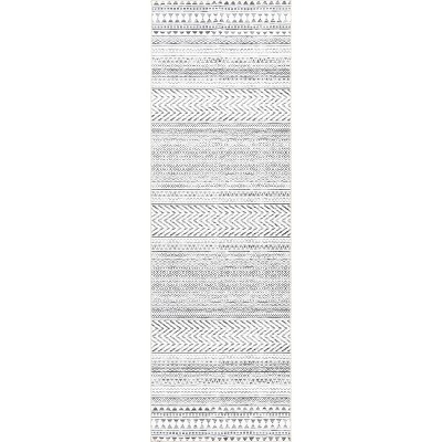 Nuloom Kira Pet Friendly Machine Washable Geometric Area Rug