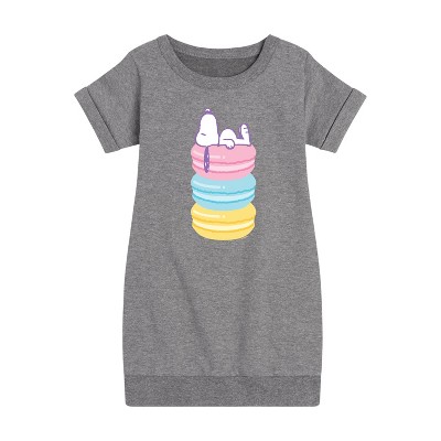 - Peanuts - Snoopy Stacked Macarons Graphic Short Sleeve Fleece Dress