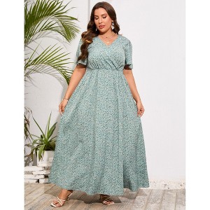 Women's Plus Size V-Neck Swing Dress – Elegant Crossover Hem & Side Slit Detail for Casual & Dressy Occasions - 1 of 4