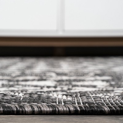 Bohemian Black/Ivory Geometric Synthetic Indoor/Outdoor Rug