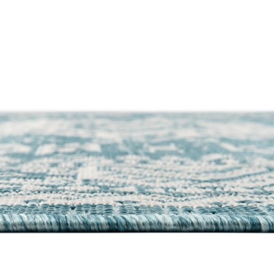 Aqua Medallion 9' x 12' Reversible Outdoor Rug