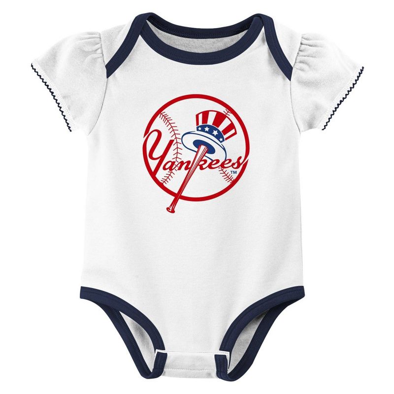 MLB New York Yankees Infant Girls&#39; 3pk Bodysuit, 2 of 5