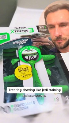 Schick Mando Xtreme 3 Sensitive Men's 3-Blade Disposable Razors
