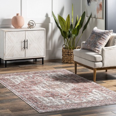 Evon Traditional Multicolor Medallion Machine Washable Area Rug