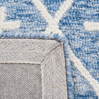 Hand-Tufted Blue and Ivory Wool Rectangular Area Rug, 3' x 5'