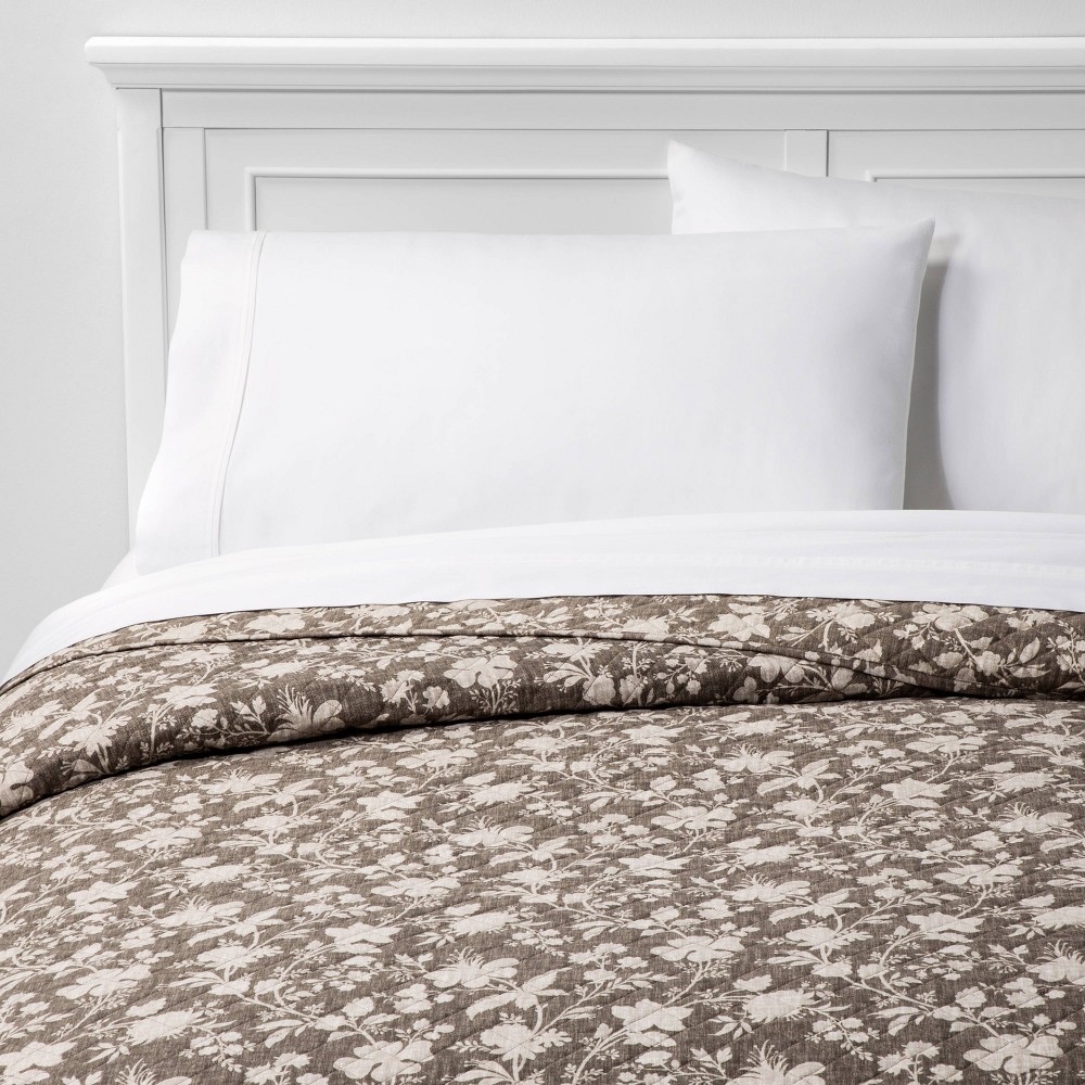 King Family Friendly Floral Quilt Natural - Threshold was $79.0 now $39.5 (50.0% off)