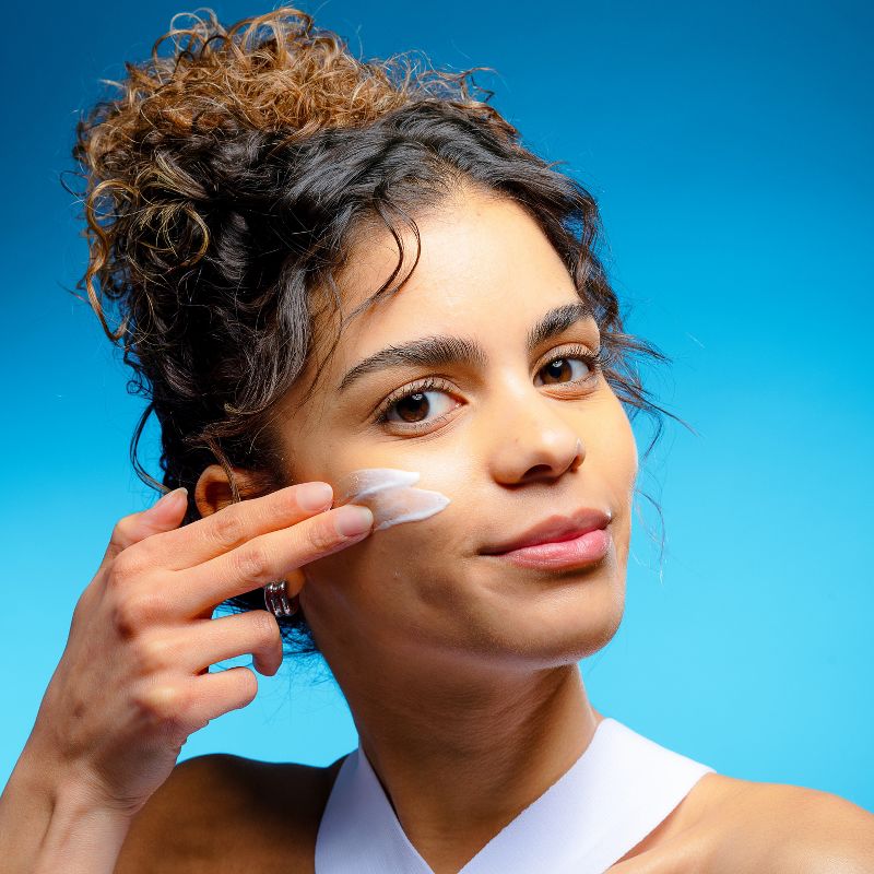 Biore UV Aqua Rich Dermatologist Tested, Oxybenzone &#38; Octinoxate Free Moisturizing Face Sunscreen for Sensitive Skin - SPF 50 - 1.7 fl oz, 2 of 8