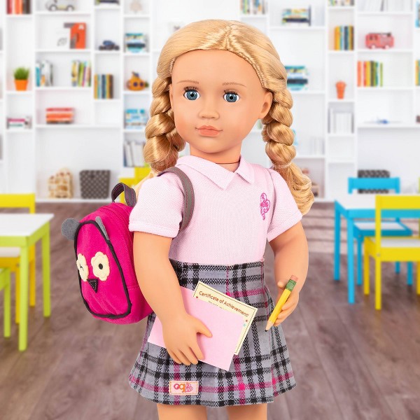 Nuestra Generación Hally con Libro de Cuentos y Accesorios Muñeca Escolar Posable de 18" 2