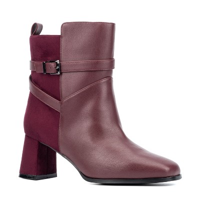 Fashion To Figure Women's Malana Heeled Boot - 10, RED