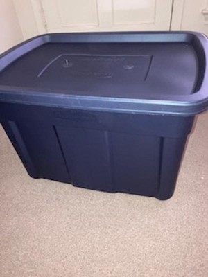Rubbermaid Roughneck 25 Gallon Stackable Storage Container, Dark Indigo, 4  Pack, 1 Piece - Fred Meyer