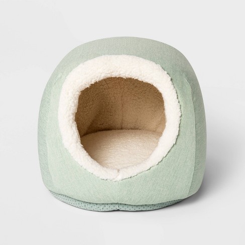 Boots and barkley 2025 small pet bed