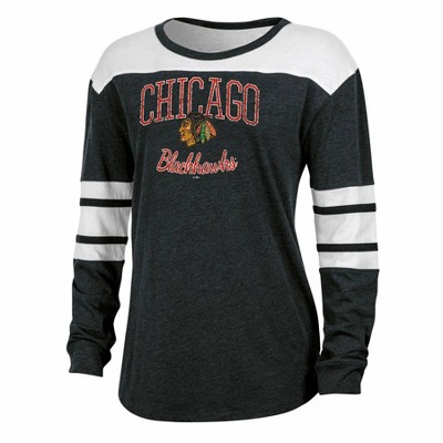 NHL Chicago Blackhawks Women's Long Sleeve Fashion T-Shirt