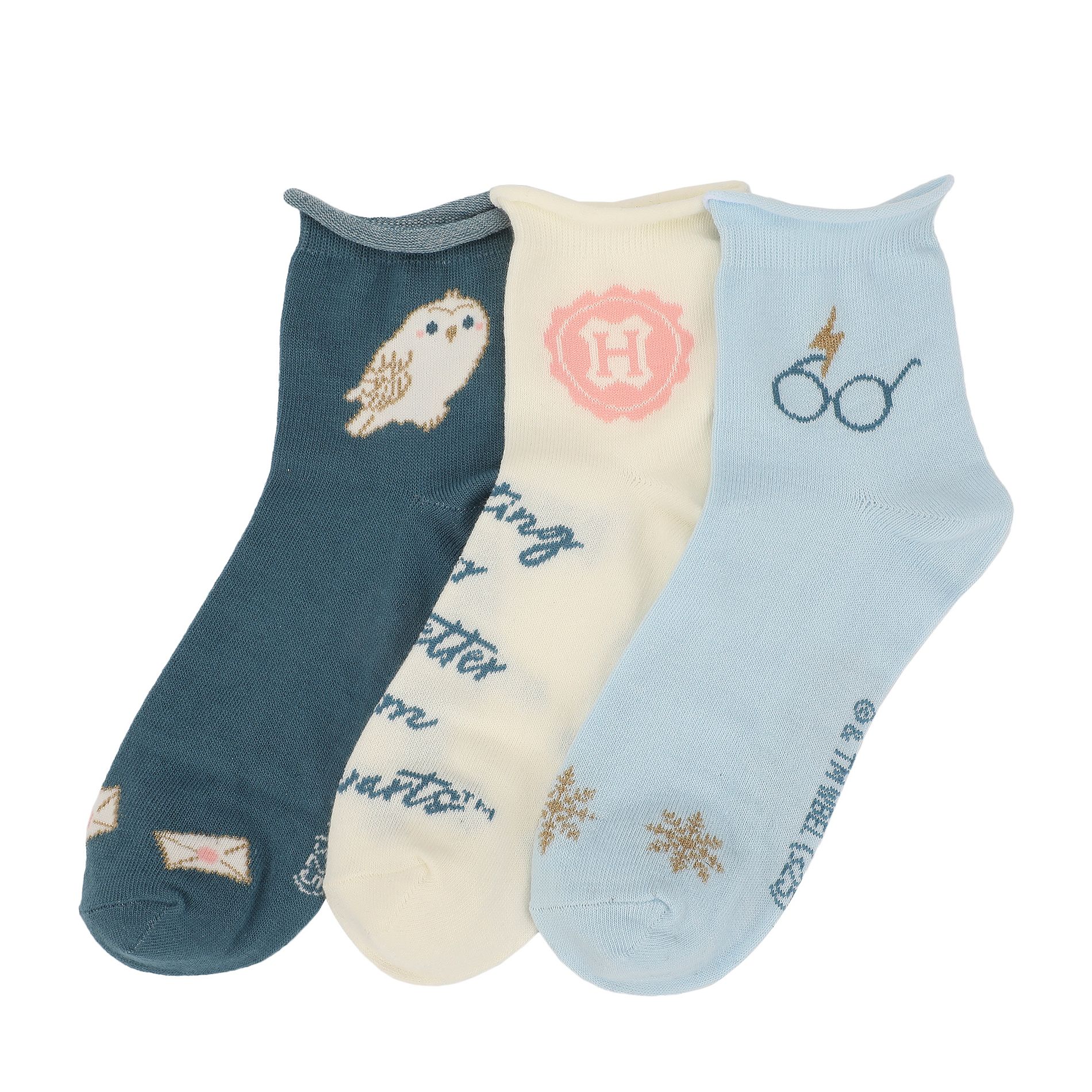Harry Potter Hogwarts Holiday Womens Casual Quarter Crew Socks 3 Pack